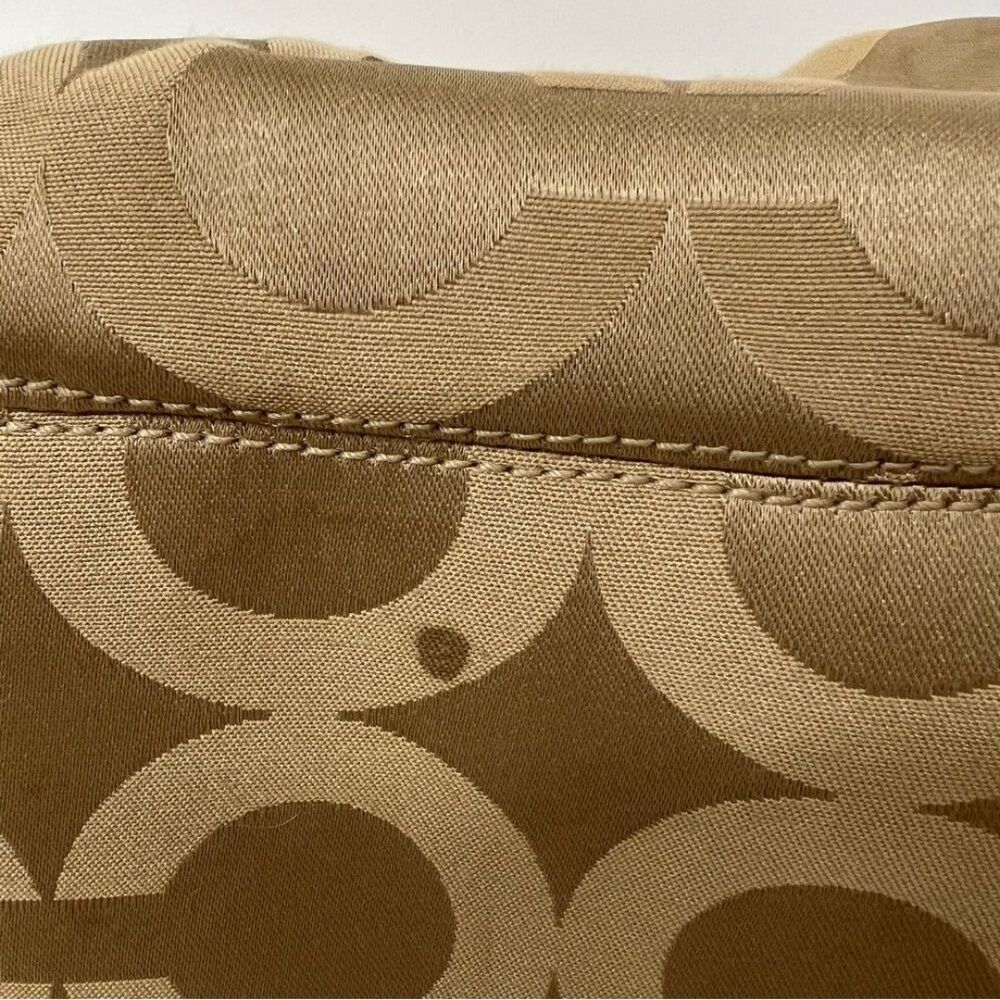 Coach signature Maggie tan shoulder handbag purse - Picture 6 of 10